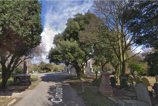Circular Road approaching St Pancras Cemetery Chapel
